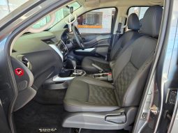 
										Nissan Navara 2.5D Stealth D Cab 4X2 At full									