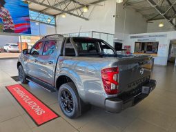 
										Nissan Navara 2.5D Stealth D Cab 4X2 At full									