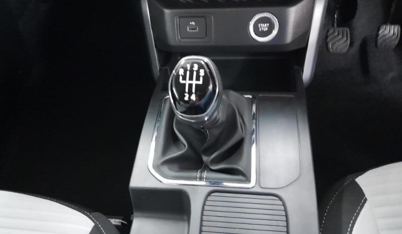 
								Renault Kiger 1.0L TECHNO full									