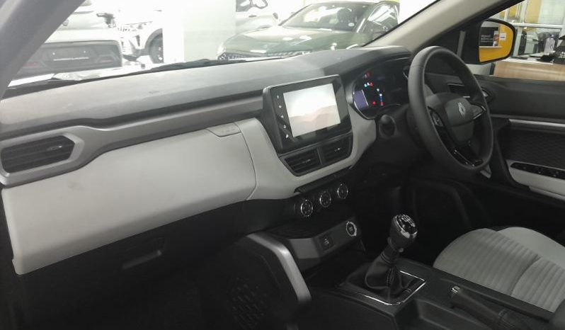 
								Renault Kiger 1.0L TECHNO full									