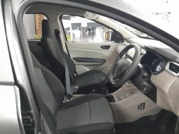 
										Renault Triber 1.0 Evolution full									