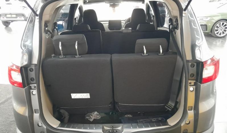 
								Renault Triber 1.0 Evolution full									