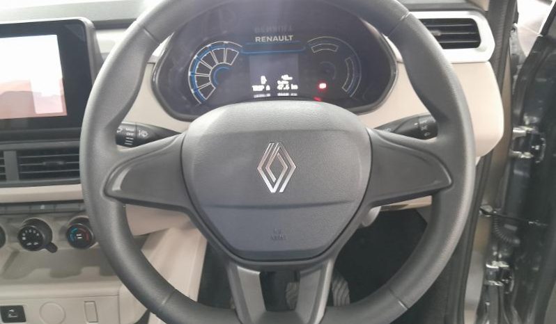 
								Renault Triber 1.0 Evolution full									