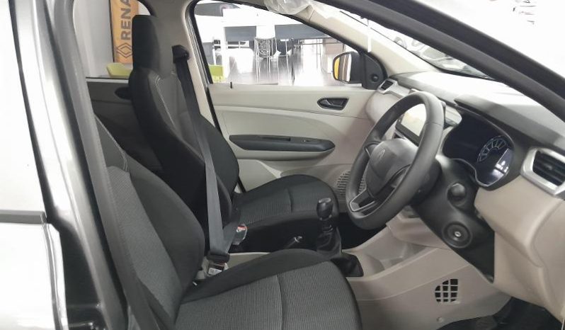 
								Renault Triber 1.0 Evolution full									