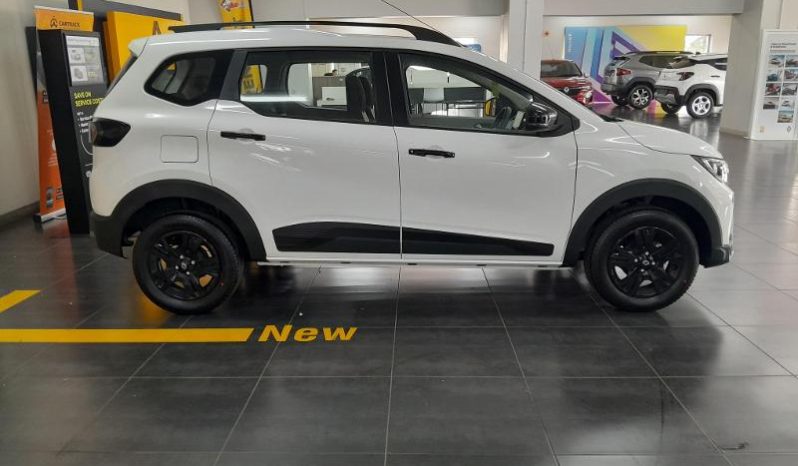 
								Renault Triber 1.0 Techno full									