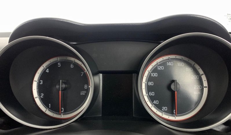 
								Suzuki Swift 1.2I Gl Amt full									