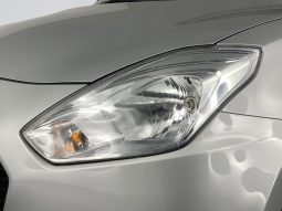 
										Suzuki Swift 1.2I Gl Amt full									