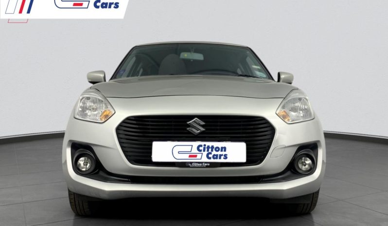 
								Suzuki Swift 1.2I Gl Amt full									