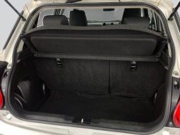 
										Suzuki Swift 1.2I Gl Amt full									
