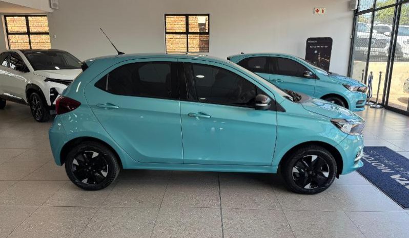 
								Tata Tiago 1.2 Xt Amt full									
