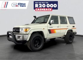 Toyota Land Cruiser 76 4.5D V8 Station Wagon