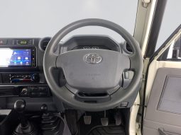 
										Toyota Land Cruiser 76 4.5D V8 Station Wagon full									