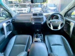 
										Toyota Land Cruiser Prado 3.0DT Tx At full									