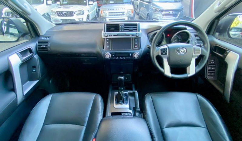 
								Toyota Land Cruiser Prado 3.0DT Tx At full									