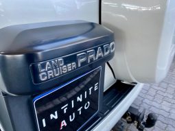 
										Toyota Land Cruiser Prado 3.0DT Tx At full									