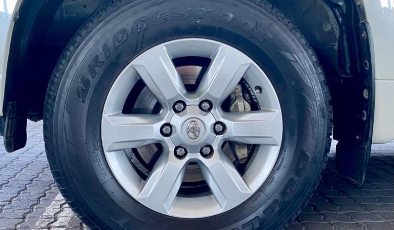 
								Toyota Land Cruiser Prado 3.0DT Tx At full									