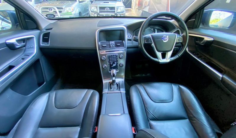 
								Volvo Xc60 D4 Elite Geartronic full									
