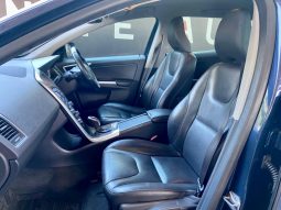 
										Volvo Xc60 D4 Elite Geartronic full									