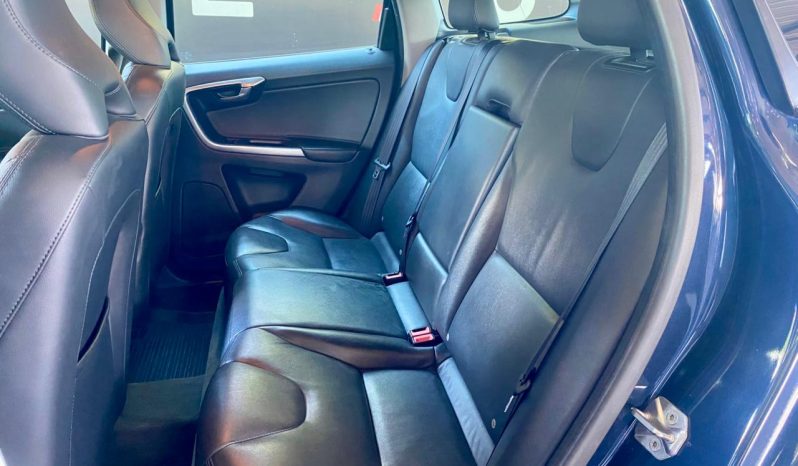 
								Volvo Xc60 D4 Elite Geartronic full									