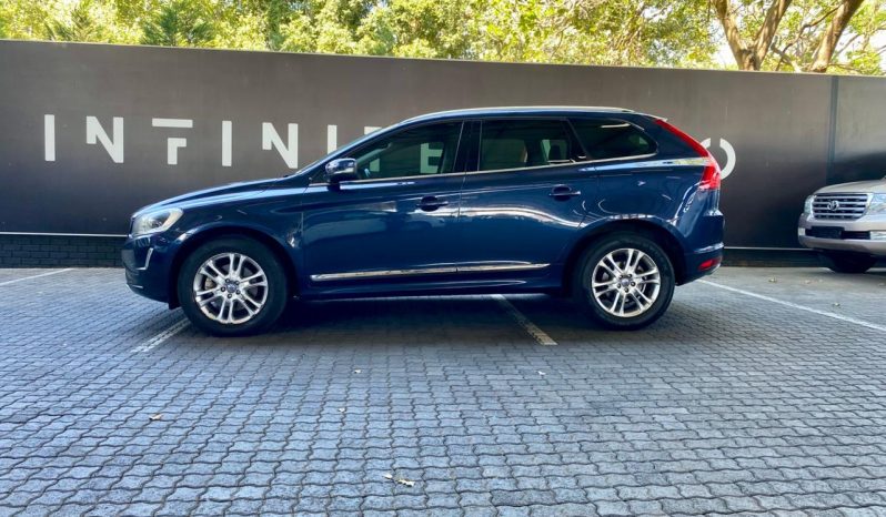 
								Volvo Xc60 D4 Elite Geartronic full									