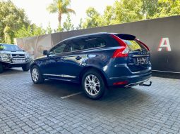 
										Volvo Xc60 D4 Elite Geartronic full									