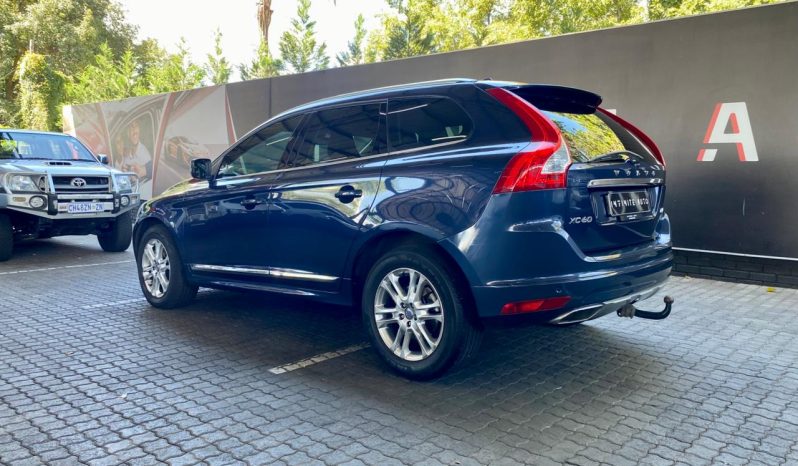 
								Volvo Xc60 D4 Elite Geartronic full									