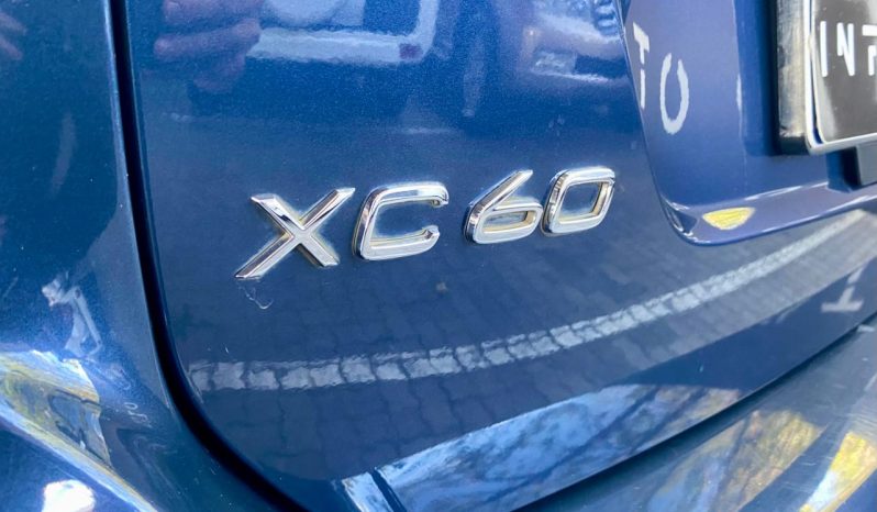 
								Volvo Xc60 D4 Elite Geartronic full									