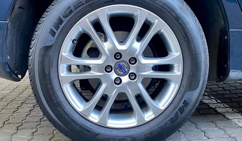 
								Volvo Xc60 D4 Elite Geartronic full									