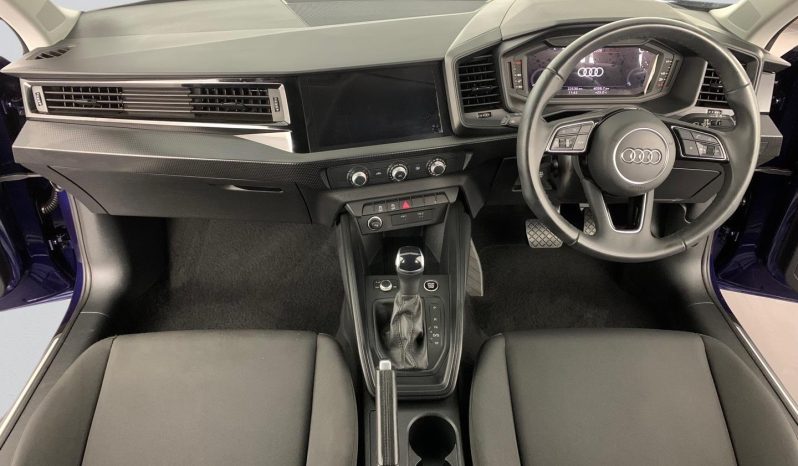 
								Audi A1 Sportback 30 Tfsi Advanced S Tronic full									