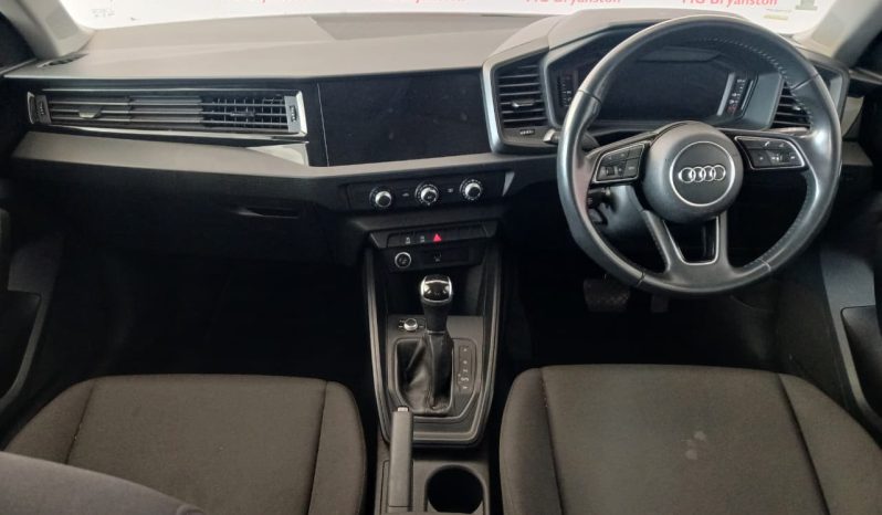 
								Audi A1 Sportback 35 Tfsi S-Tronic full									