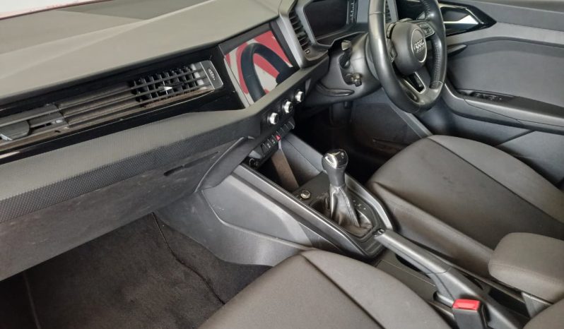 
								Audi A1 Sportback 35 Tfsi S-Tronic full									