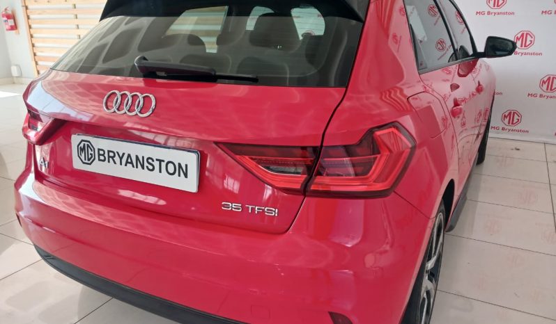 
								Audi A1 Sportback 35 Tfsi S-Tronic full									