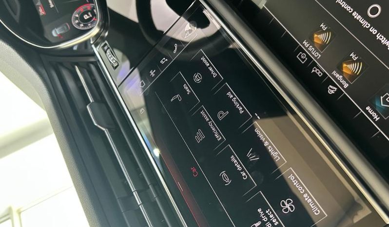 
								Audi Q8 45 Tdi Quattro Tiptronic full									