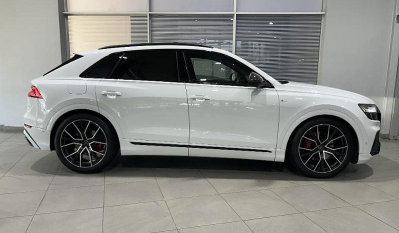 
								Audi Q8 45 Tdi Quattro Tiptronic full									