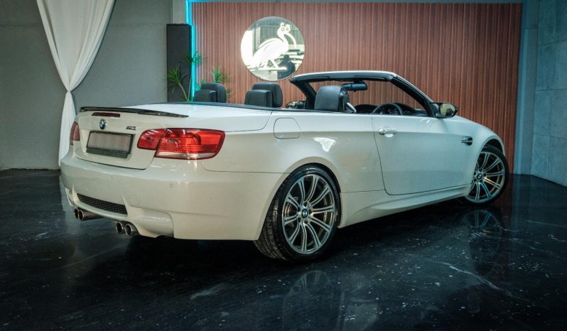 
								BMW M3 Convertible M-Dct full									