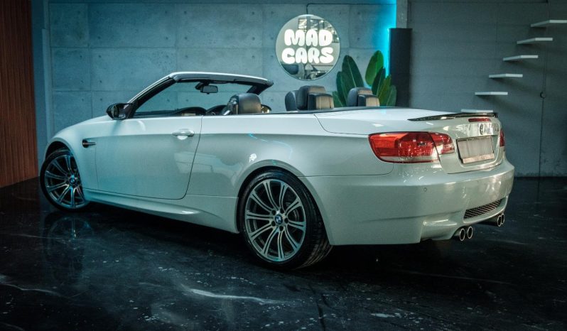 
								BMW M3 Convertible M-Dct full									
