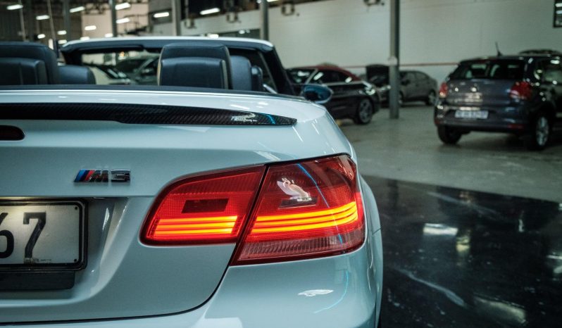 
								BMW M3 Convertible M-Dct full									