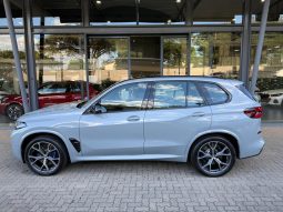
										BMW X5 M60i full									