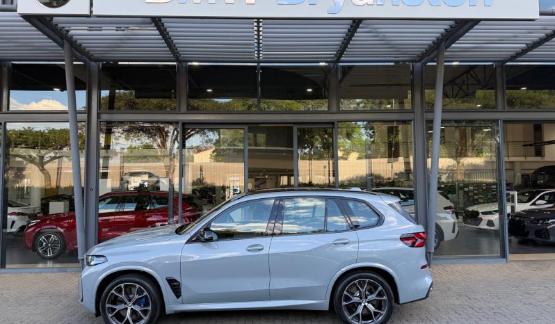 
								BMW X5 M60i full									