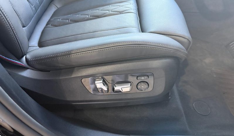 
								BMW X7 Xdrive M60i M Performance Pro full									