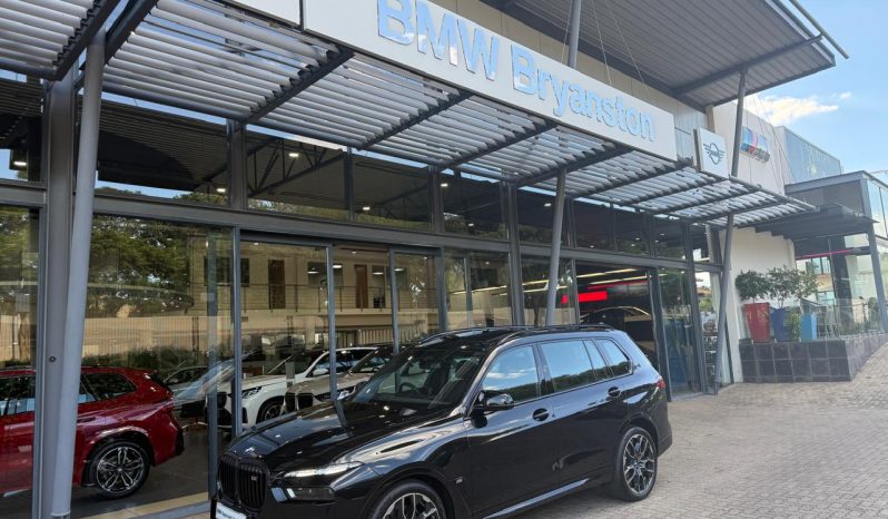 
								BMW X7 Xdrive M60i M Performance Pro full									