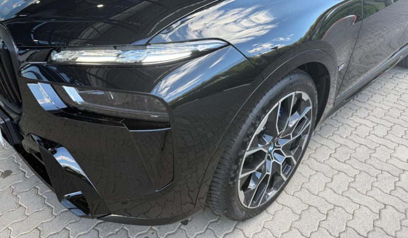 
								BMW X7 Xdrive M60i M Performance Pro full									