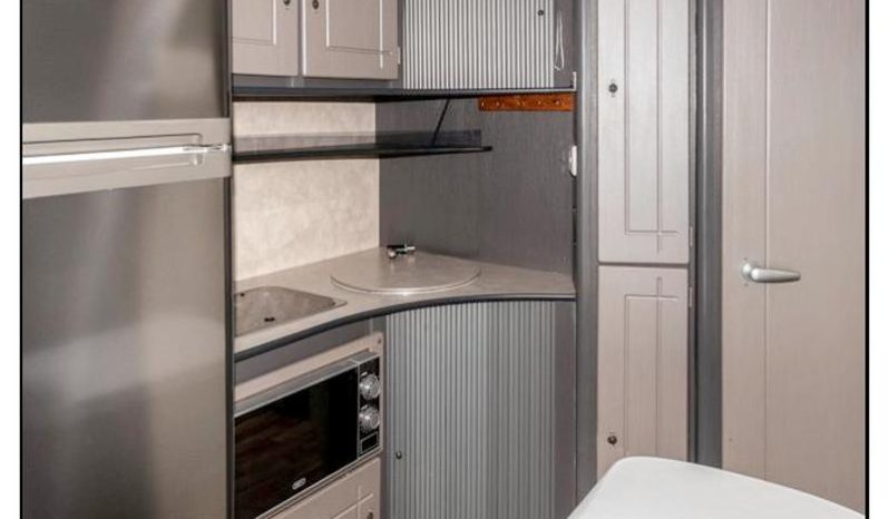 
								Caravan Jurgens Classique full									