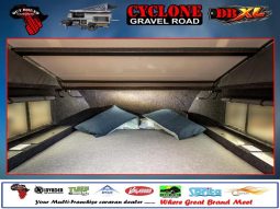 
										Caravan Outbound Cyclone DBxl full									