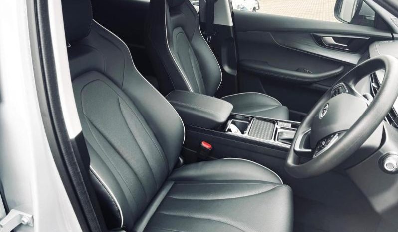 
								Chery Tiggo Cross 1.5 LiT At full									
