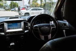 
										Ford Everest 2.0Bi-Turbo XLT full									