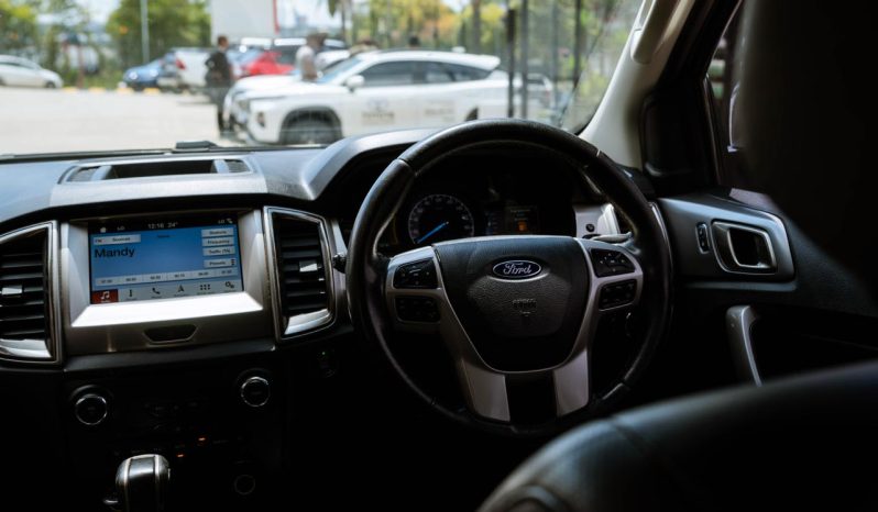 
								Ford Everest 2.0Bi-Turbo XLT full									