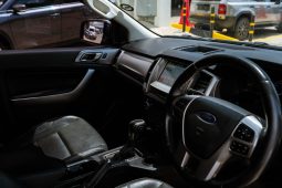 
										Ford Everest 2.0Bi-Turbo XLT full									