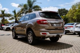 Ford Everest 2.0Bi-Turbo XLT