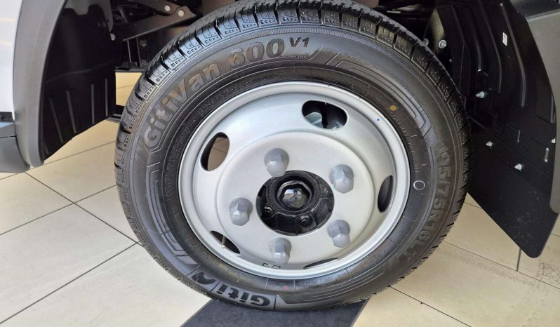 
								FOTON MILER MILER TRUCK F/C D/S full									